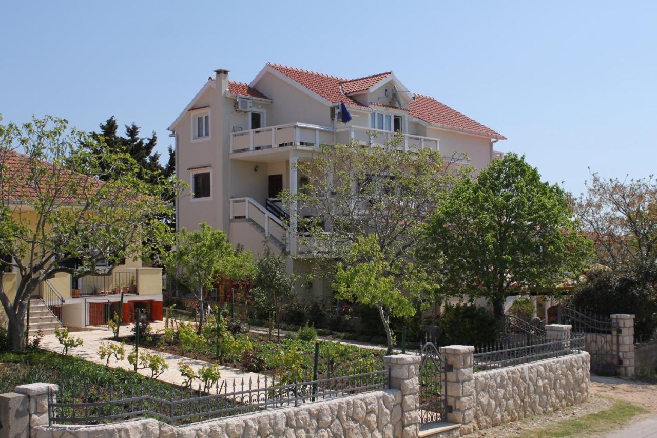 Apartments With A Parking Space Vrsi - Mulo, Zadar - 3276 エクステリア 写真