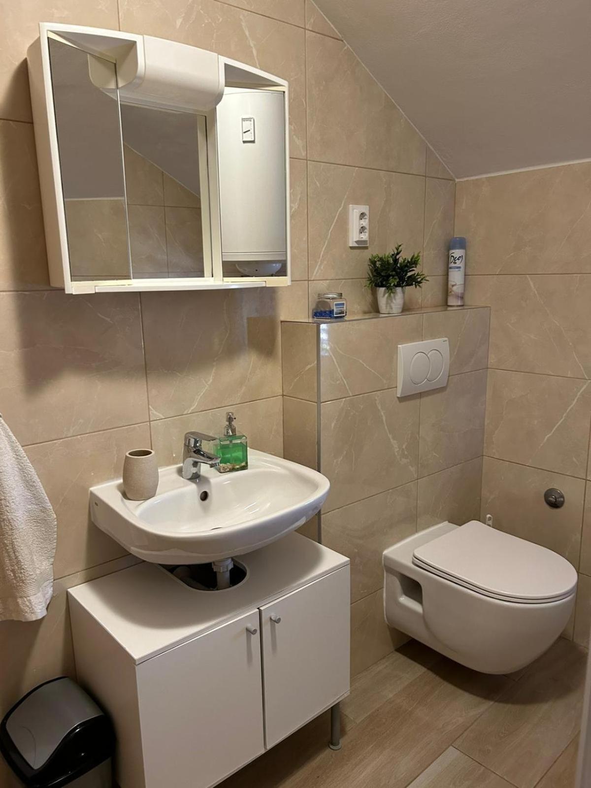 Apartments With A Parking Space Vrsi - Mulo, Zadar - 3276 部屋 写真